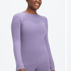 FABLETICS Sync Seamless Long-Sleeve COLOR Washed‎ Violetta L NWT in packaging
